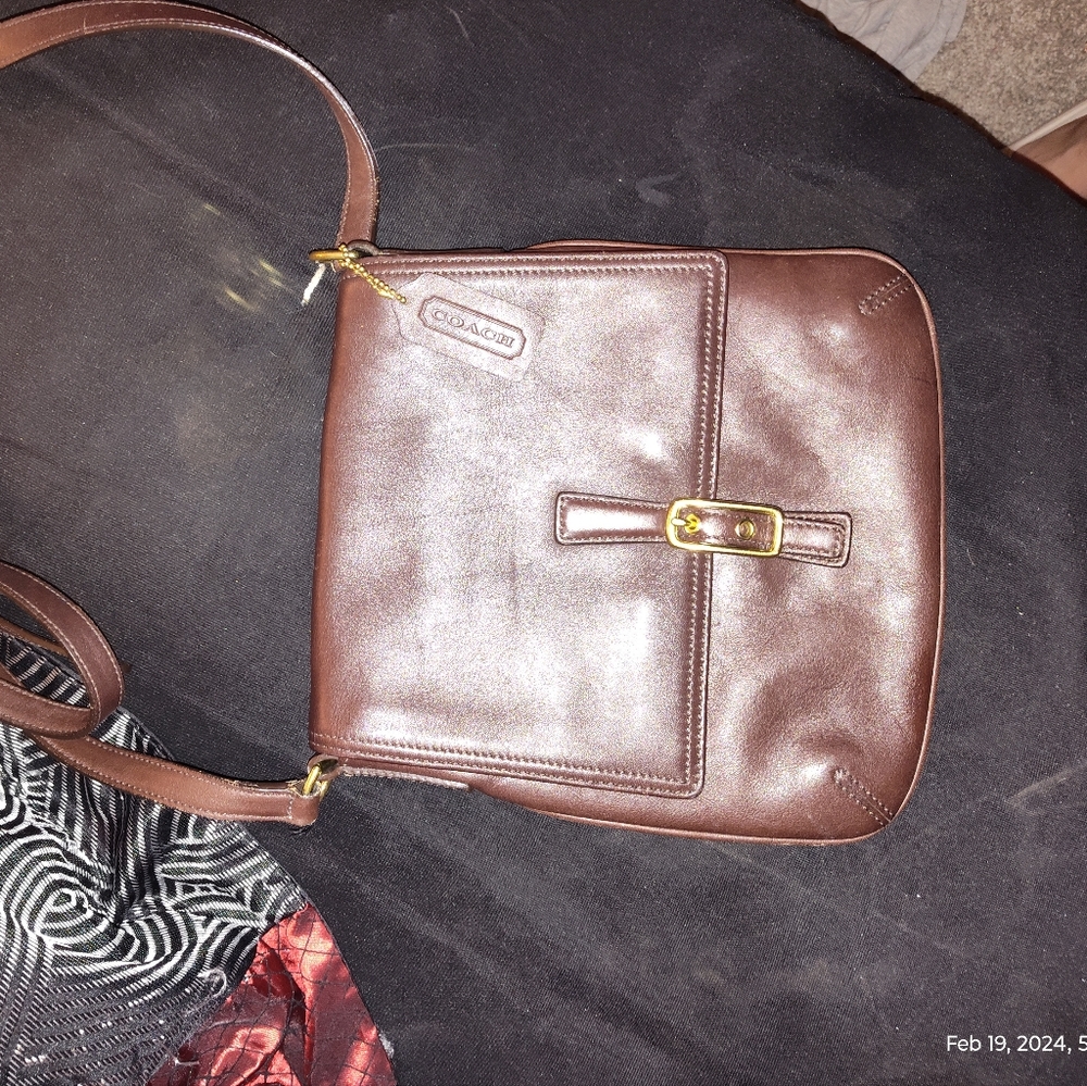 EUC vintage coach crossbody